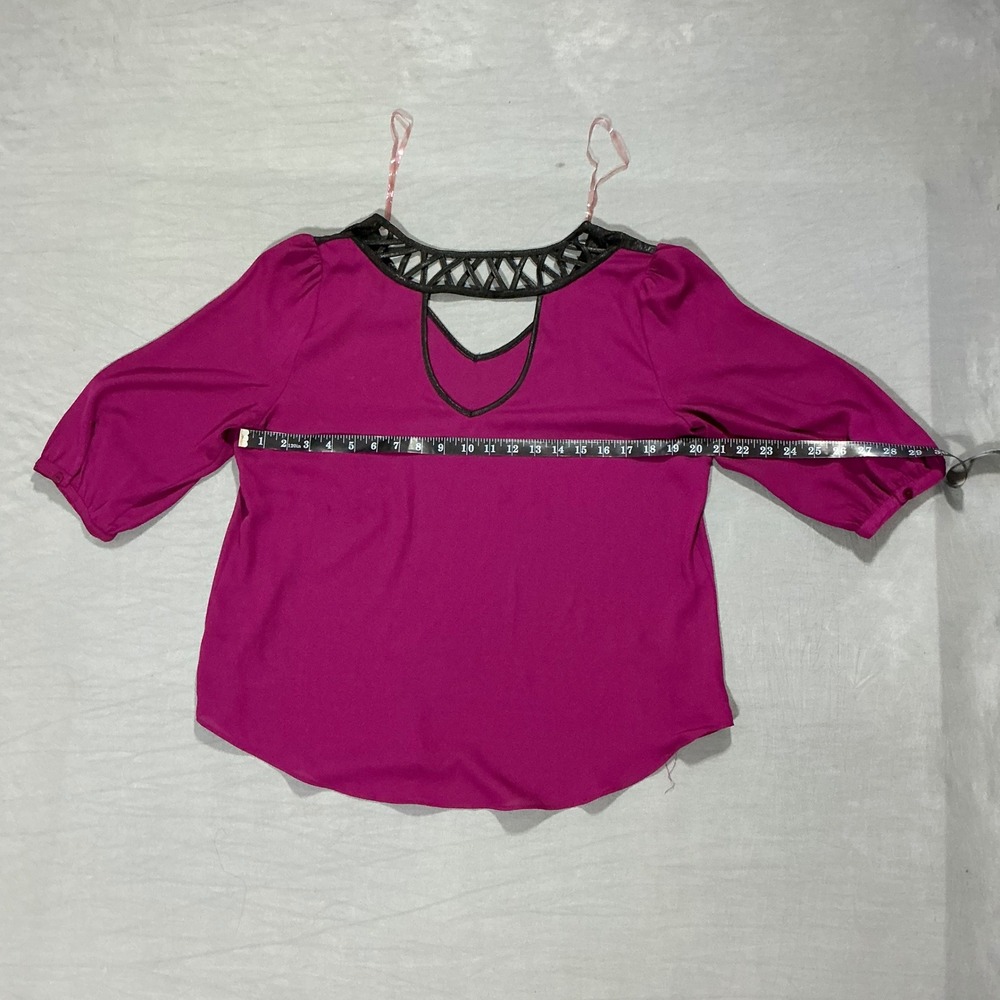 B-Wear Magenta Pink Lattice Neck 3/4 Sleeve Blouse Faux Leather Trim XL - Picture 2 of 4